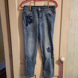 Bass Blue Floral Women's Cropped Jeans